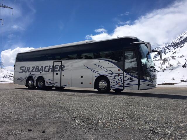 Irizar i6 im Schnee der Alpen